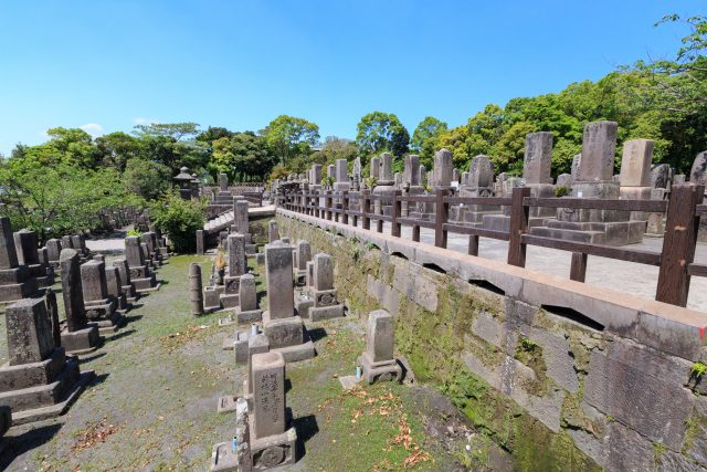 お墓の基礎知識】墓標の意味・費用・撤去するタイミング | 贈儀計画コラム